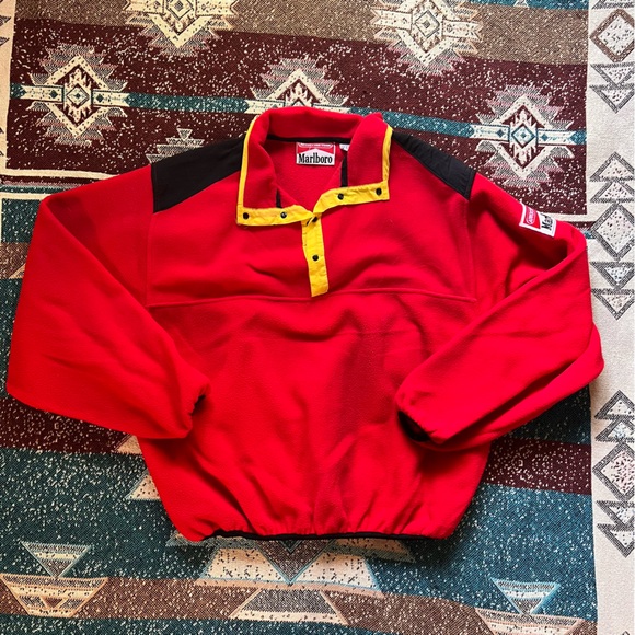 Vintage Marlboro Adventure Team Fleece Pullover (1990s) - Picture 9 of 9